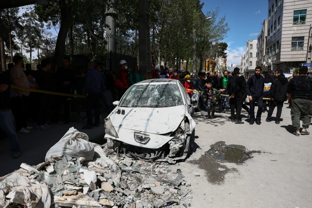 Iran’s Nuclear Complex Under Fire as Retaliation Threats Escalate
