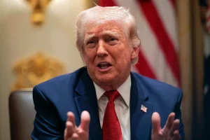 White House Signals End to Iran War Without Strait of Hormuz Reopening