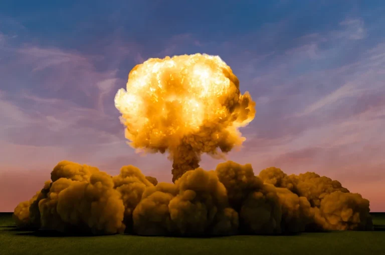 Game theory nuclear war analysis