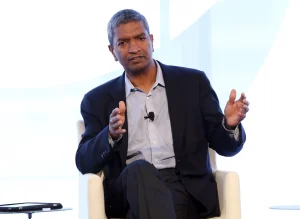 Andy Grove rescues Bloom Energy