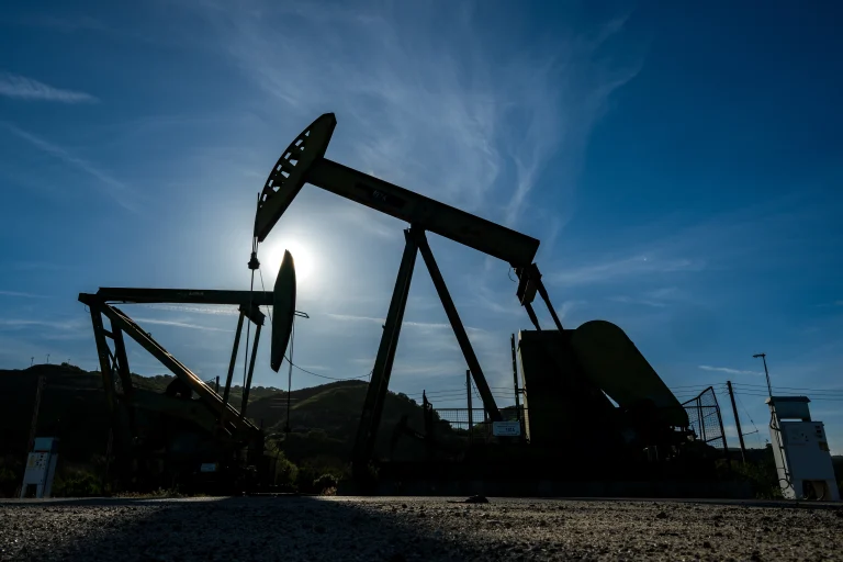 Brent crude price surge Hormuz