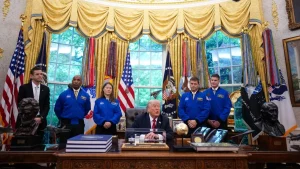 Trump meets Artemis 2 astronauts