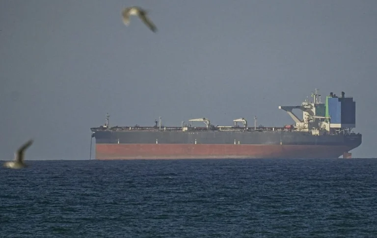 US clearing Strait of Hormuz