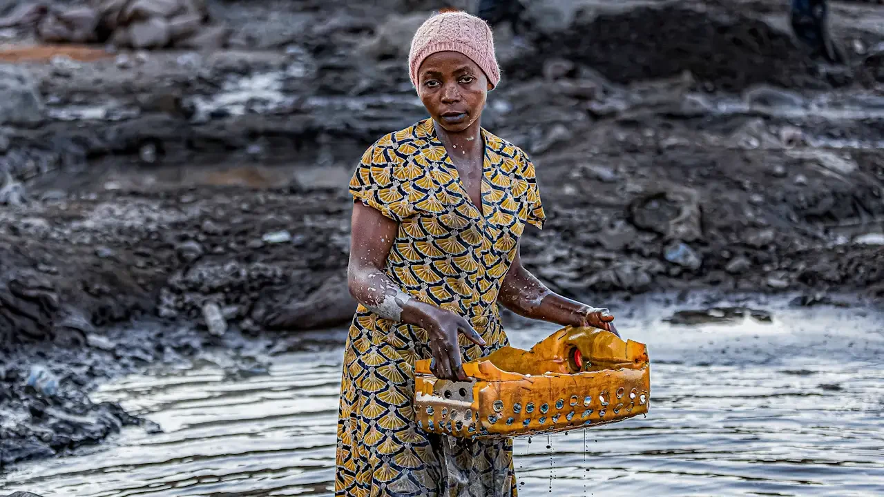 Critical minerals fuel green tech, but create water‑starved sacrifice zones