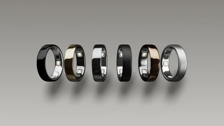 Sleek Oura Ring 5 health tracker