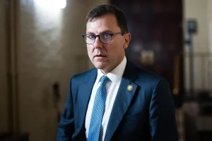 Tom Kean missing from Congress