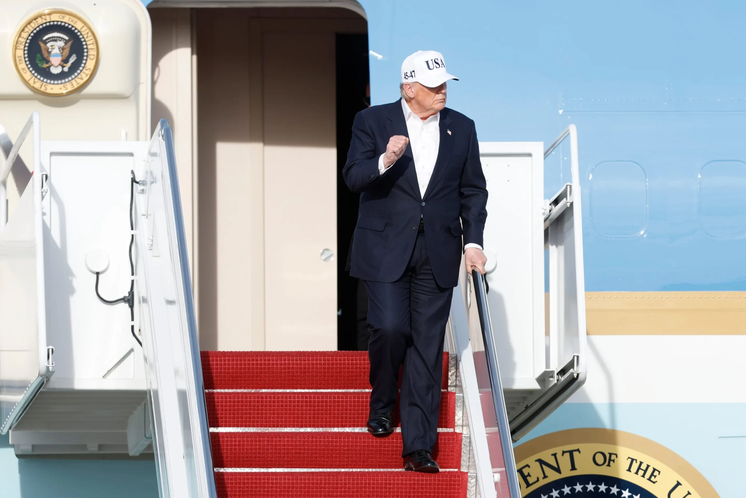 Trump medical exam at Walter Reed: President declares ‘everything checked out perfectly’