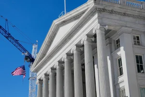 US national debt eclipses GDP for first time since WWII – Urgent fiscal crossroads