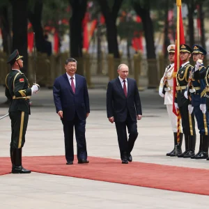 Xi deepens ties with Putin image
