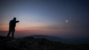 Night sky 3-planet parade June