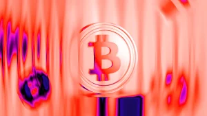 Bitcoin below $63,000: Quarter‑End Catalyst or Consolidation?