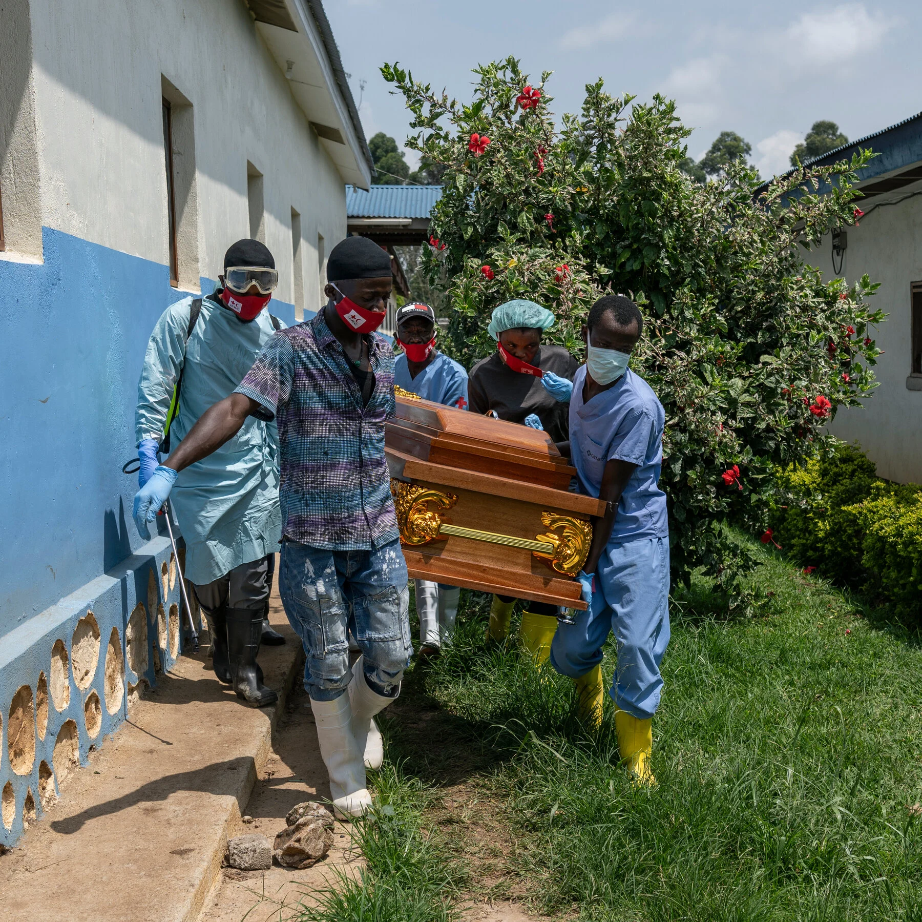Ebola Outbreak Heroes: Volunteers Risk Lives Amid Community Fear