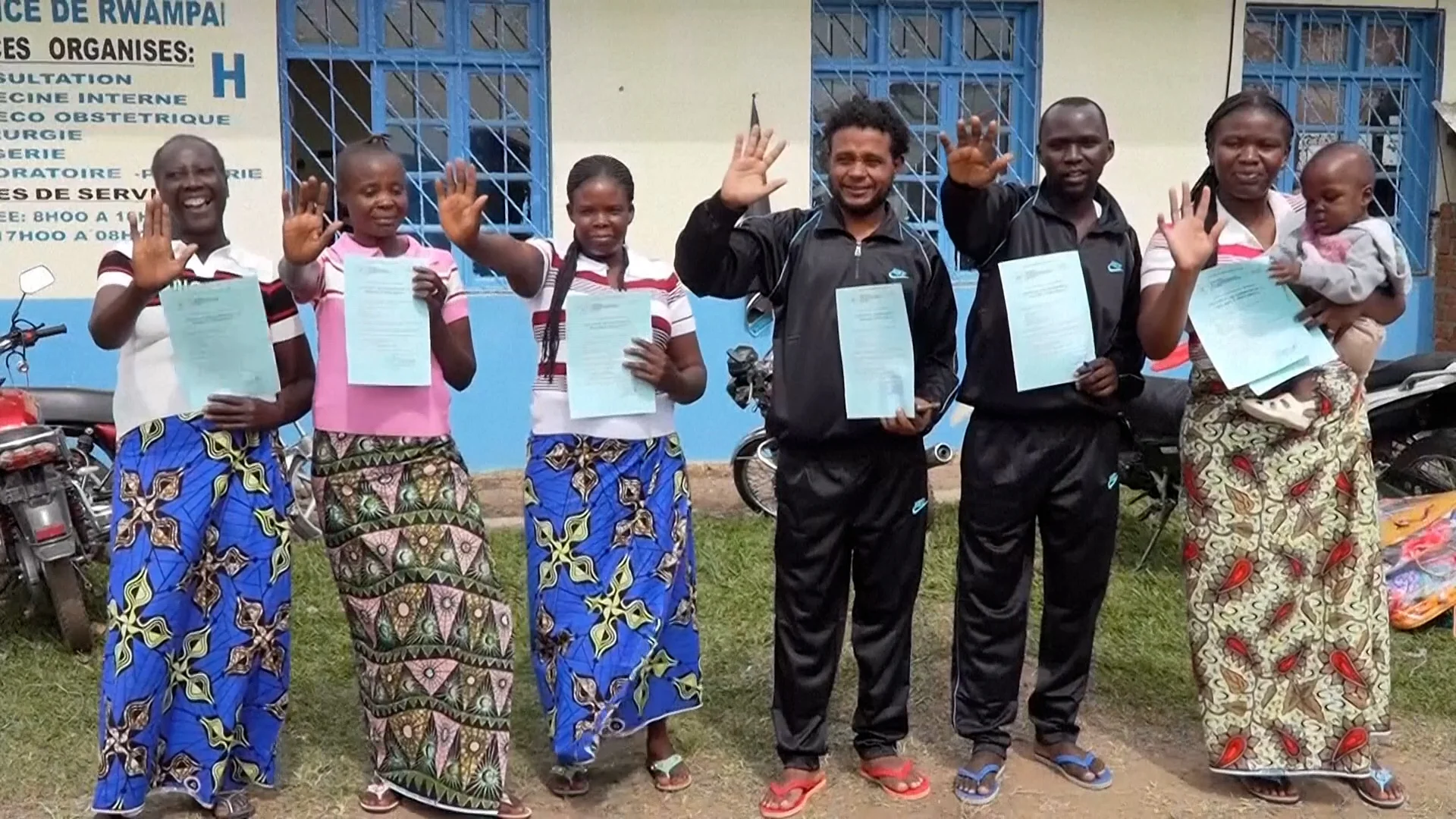 Ebola patients recover in DRC as hoax claims fade