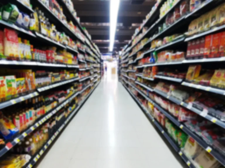 Grocery workers inequality illustration