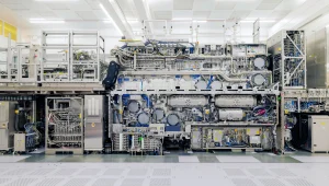 ASML $400 million lithography machine