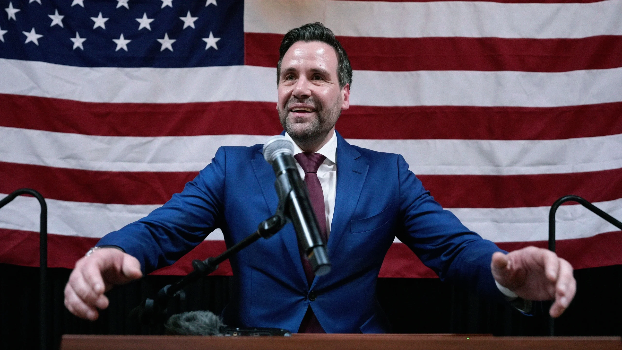 Iowa Competitive Races Surge as 2024 Primaries Loom