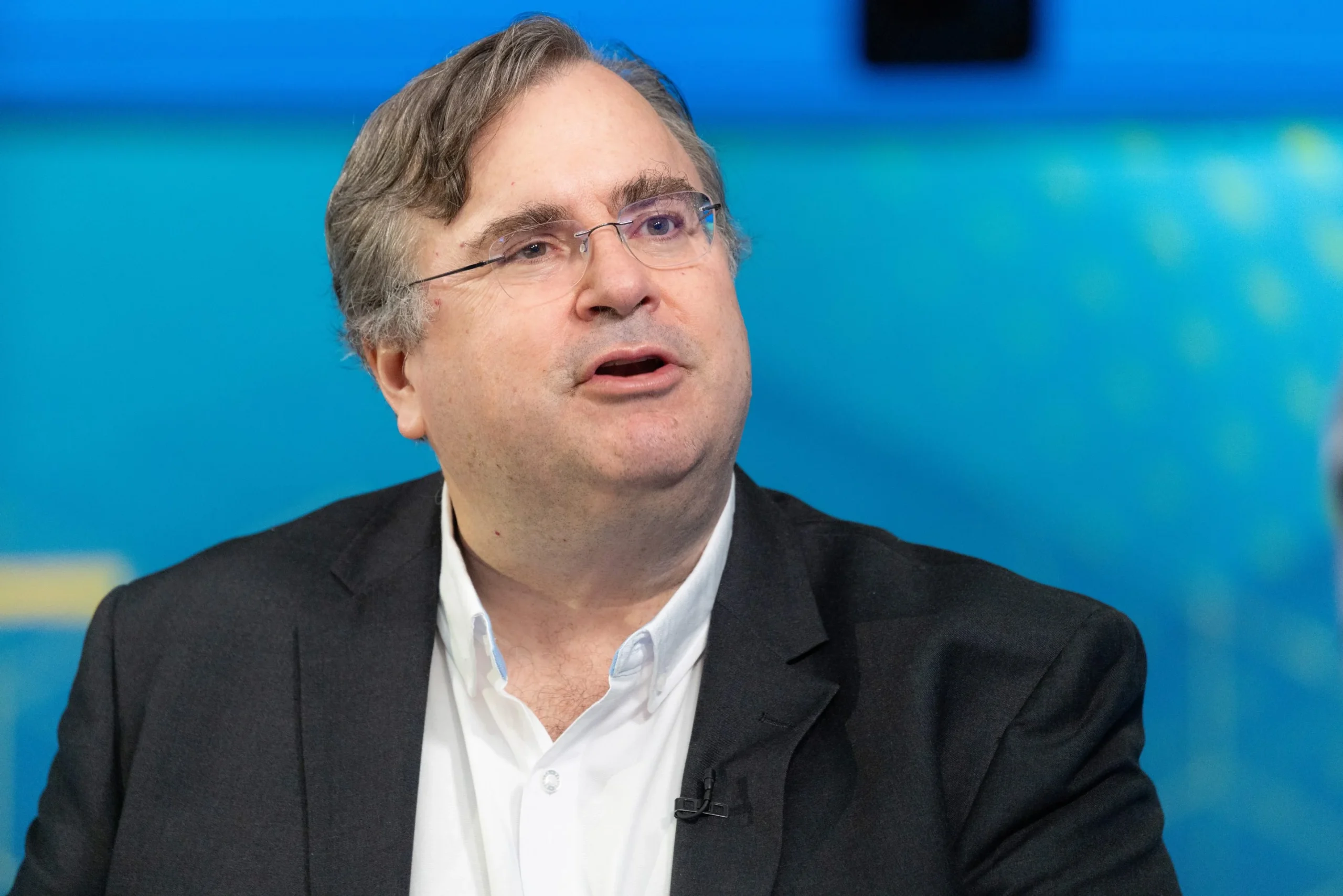 Reid Hoffman slams SpaceX AI strategy, calls xAI a train wreck, sees room for OpenAI and Anthropic