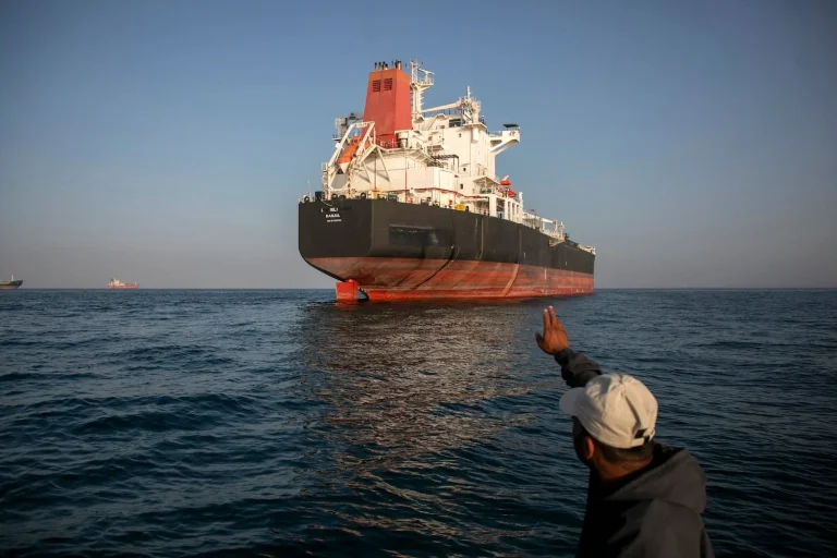 Ships in Gulf awaiting Trump deal