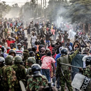 Kenyan protest against U.S. Ebola camp