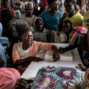 Ebola outbreak in crowded Congo camps