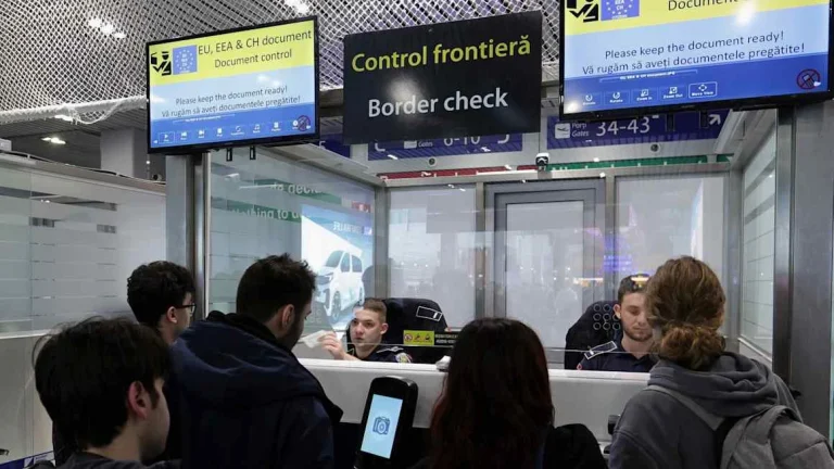 Europe smart border collapse visual