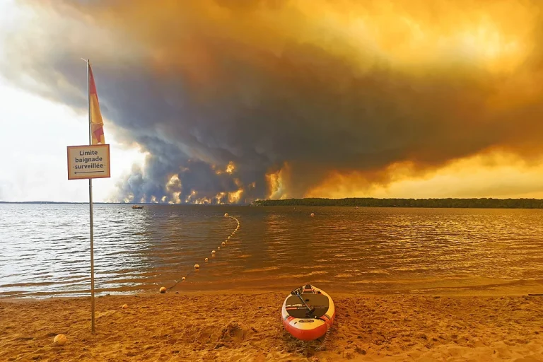 Fire cloud over European wildfire