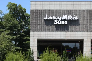 Jersey Mike’s IPO valuation headline