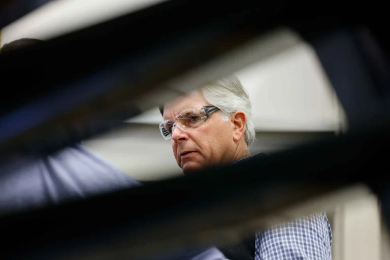 Larry Culp overseeing GE factory