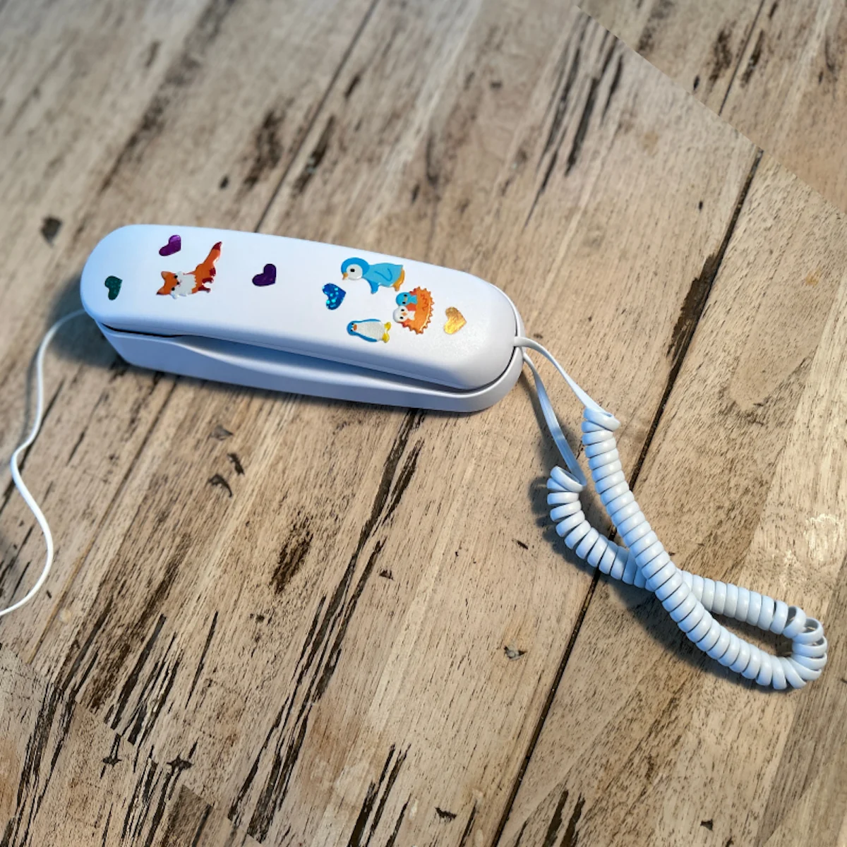 Pinwheel Kids Landline Phone Launches Retro Design for Distraction‑Free Childhood