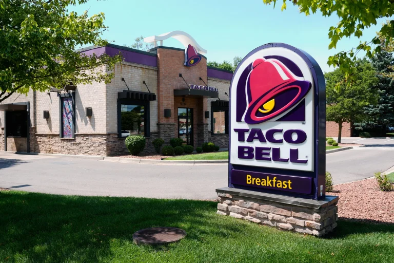 Taco Bell lettuce cyclospora recall