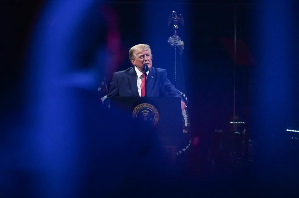 Trump Communists Rhetoric Divides Democrats Ahead of Midterms