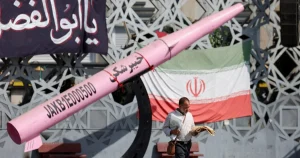 US bombing Iranian coastal cities