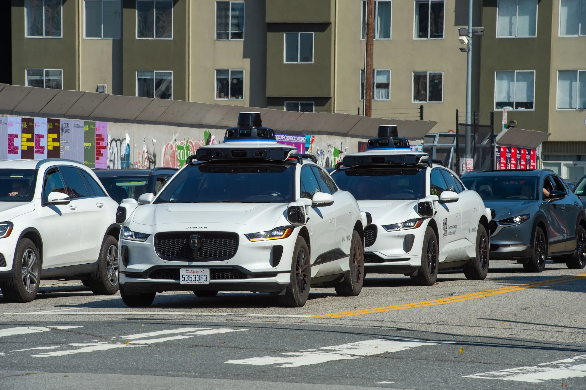 Waymo traffic fiasco fuels San Francisco push for tougher robotaxi regulations
