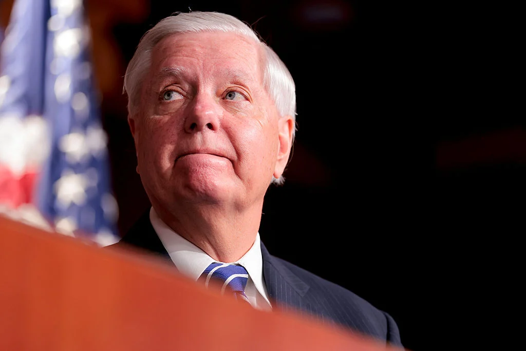 World Reacts to Lindsey Graham’s Sudden Death