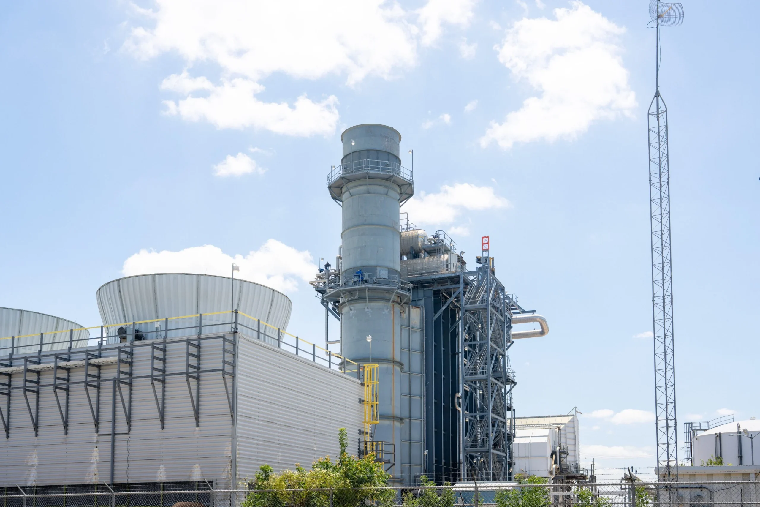 Data Center Gas Plants Set to Spike U.S. Power Emissions by 20%