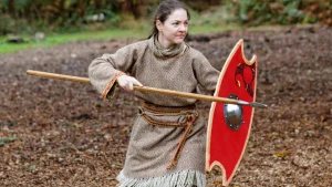 Celtic women warrior burial illustration
