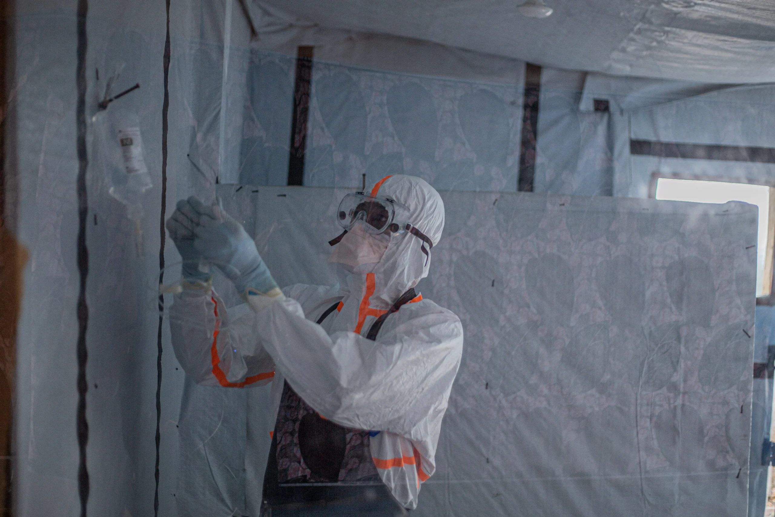 DRC Initiates Massive Ebola Vaccine Campaign for Front‑Line Workers
