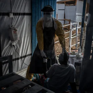 Congo Ebola ward patient breath