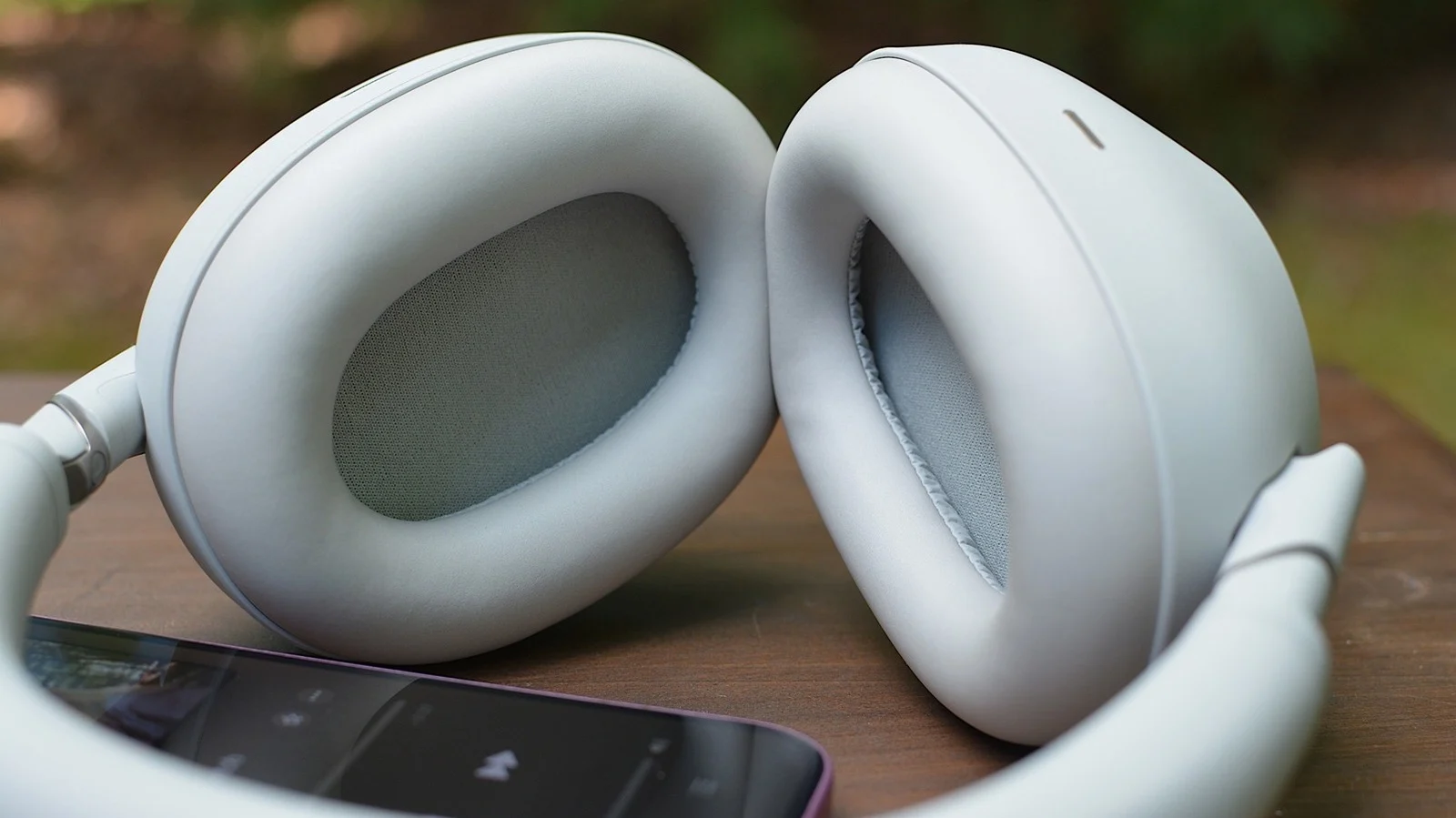Unlock the Best Bass Headphones: Simple Tweaks to Transform Your Sound
