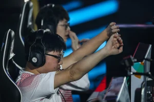 Esports injury crisis team doctors
