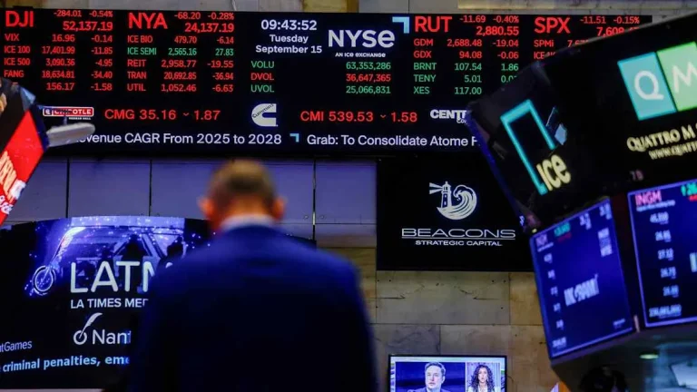 Record foreign capital into US stocks