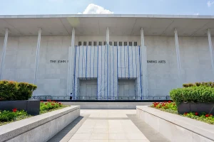 Kennedy Center main building shutdown