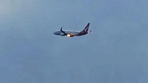 Qantas engine fire emergency landing