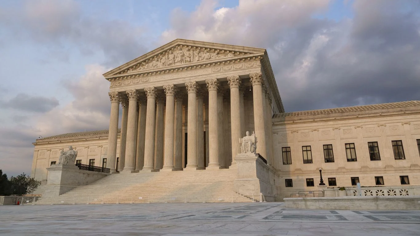 Supreme Court blocks USPS mail-in voting rule in 7-2 decision