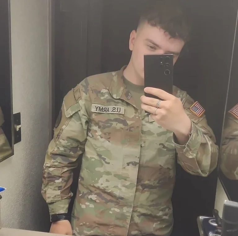 U.S. soldier AT&T extortion sentencing